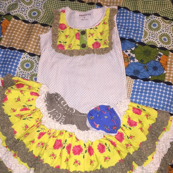 Mustard Pie Other - NWT MUSTARD Pie 2 pc Skirt Set 4/5